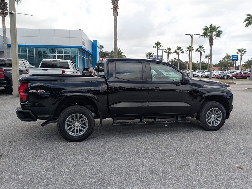 2026 Chevrolet Colorado LT photo 3