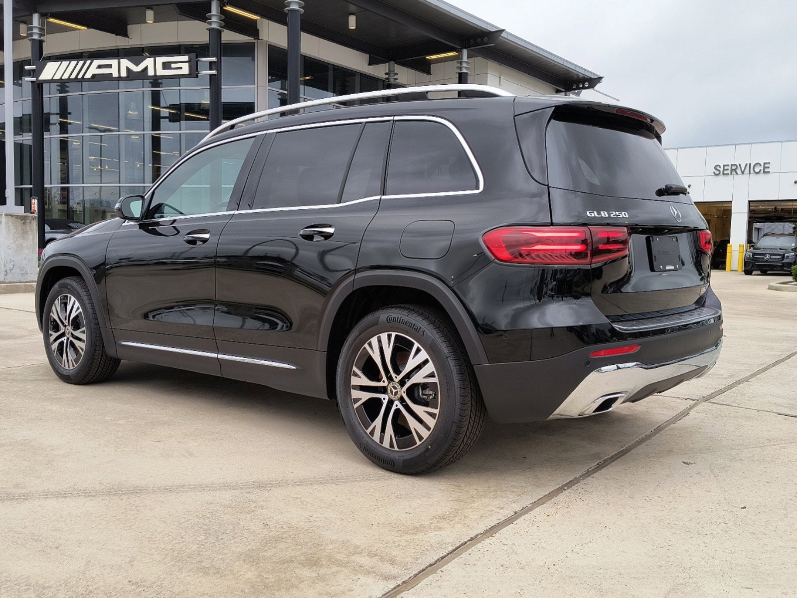 2024 Mercedes Benz GLB photo 4