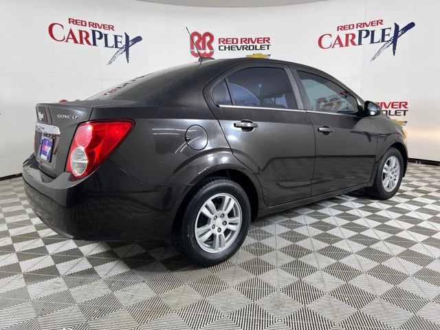2015 Chevrolet Sonic LT photo 7