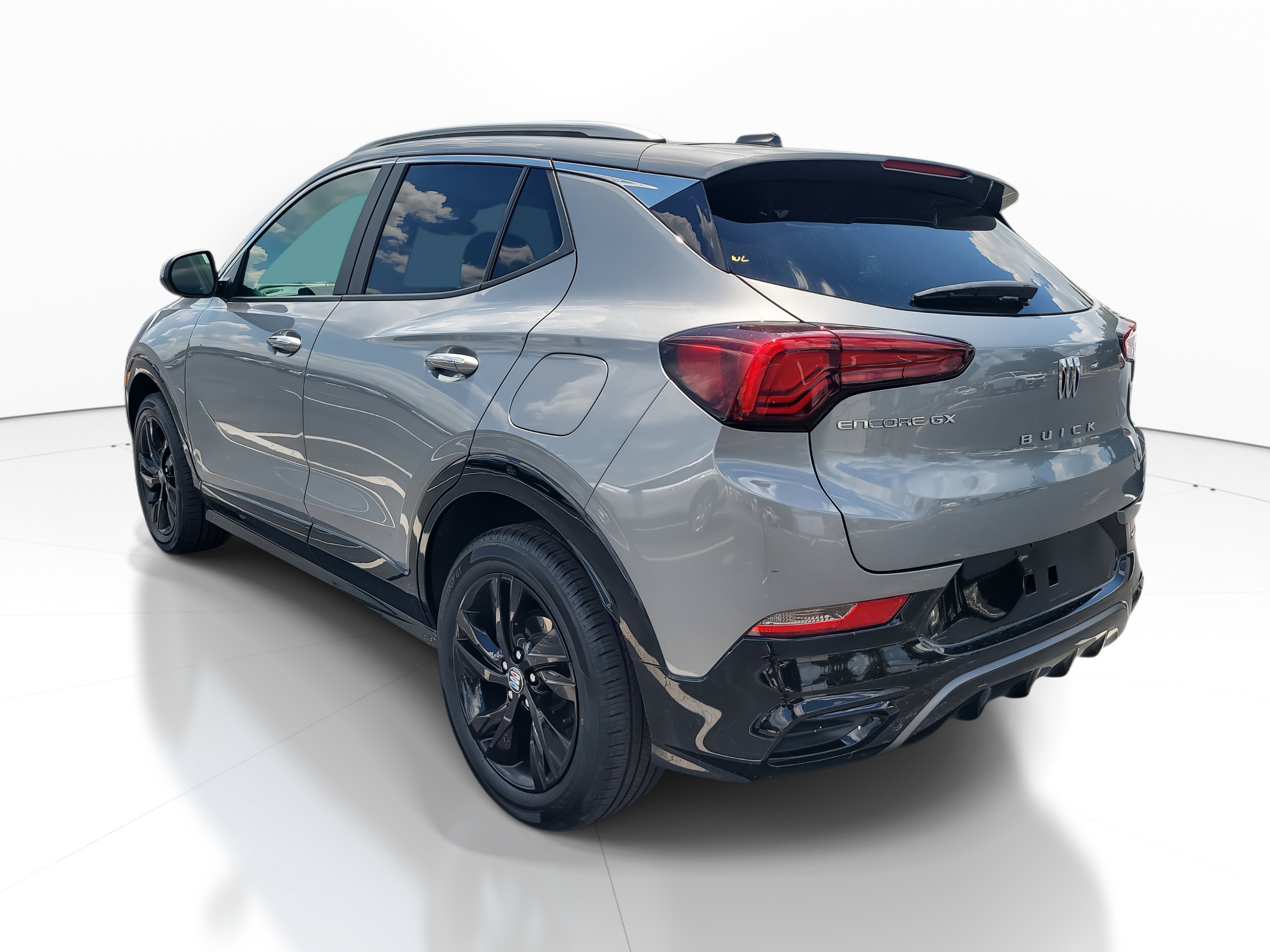 2024 Buick Encore GX Sport Touring photo 6