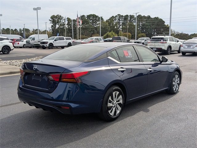 2024 Nissan Altima 2.5 S photo 3
