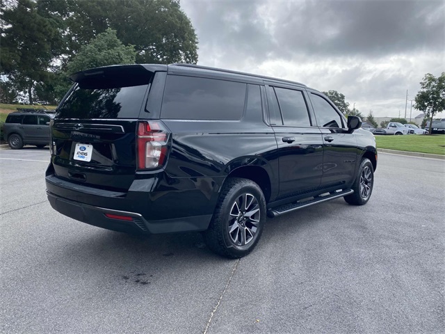 2021 Chevrolet Suburban Z71 photo 3