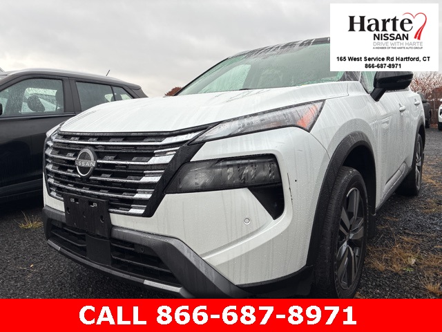 2024 Nissan Rogue SL's photo