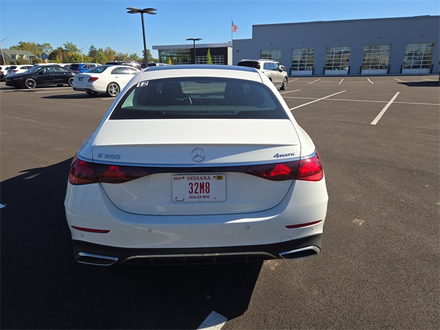 2025 Mercedes Benz E 4MATIC Sedan photo 4