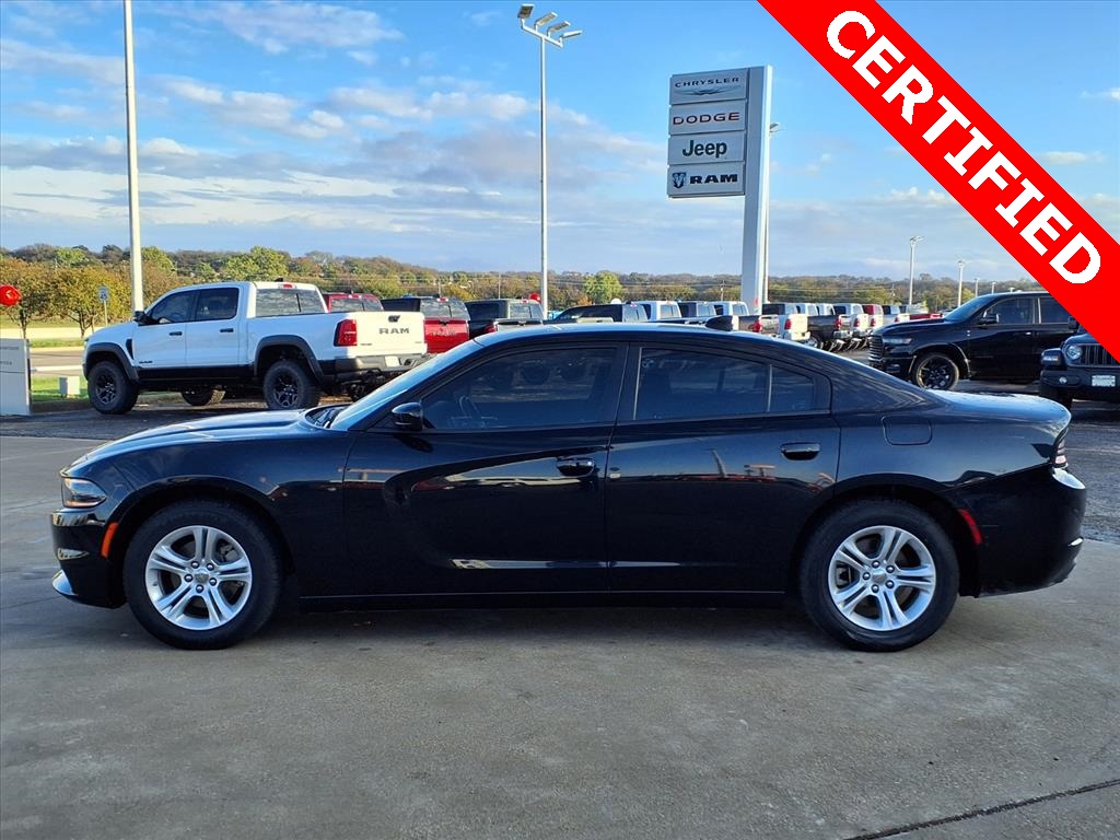 2023 Dodge Charger SXT photo 3