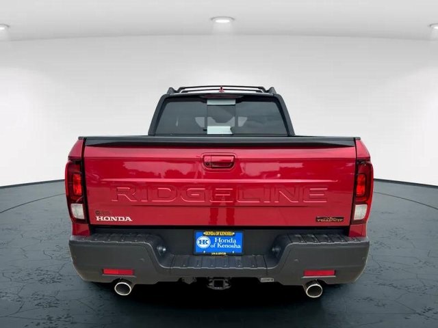 2025 Honda Ridgeline TrailSport photo 3
