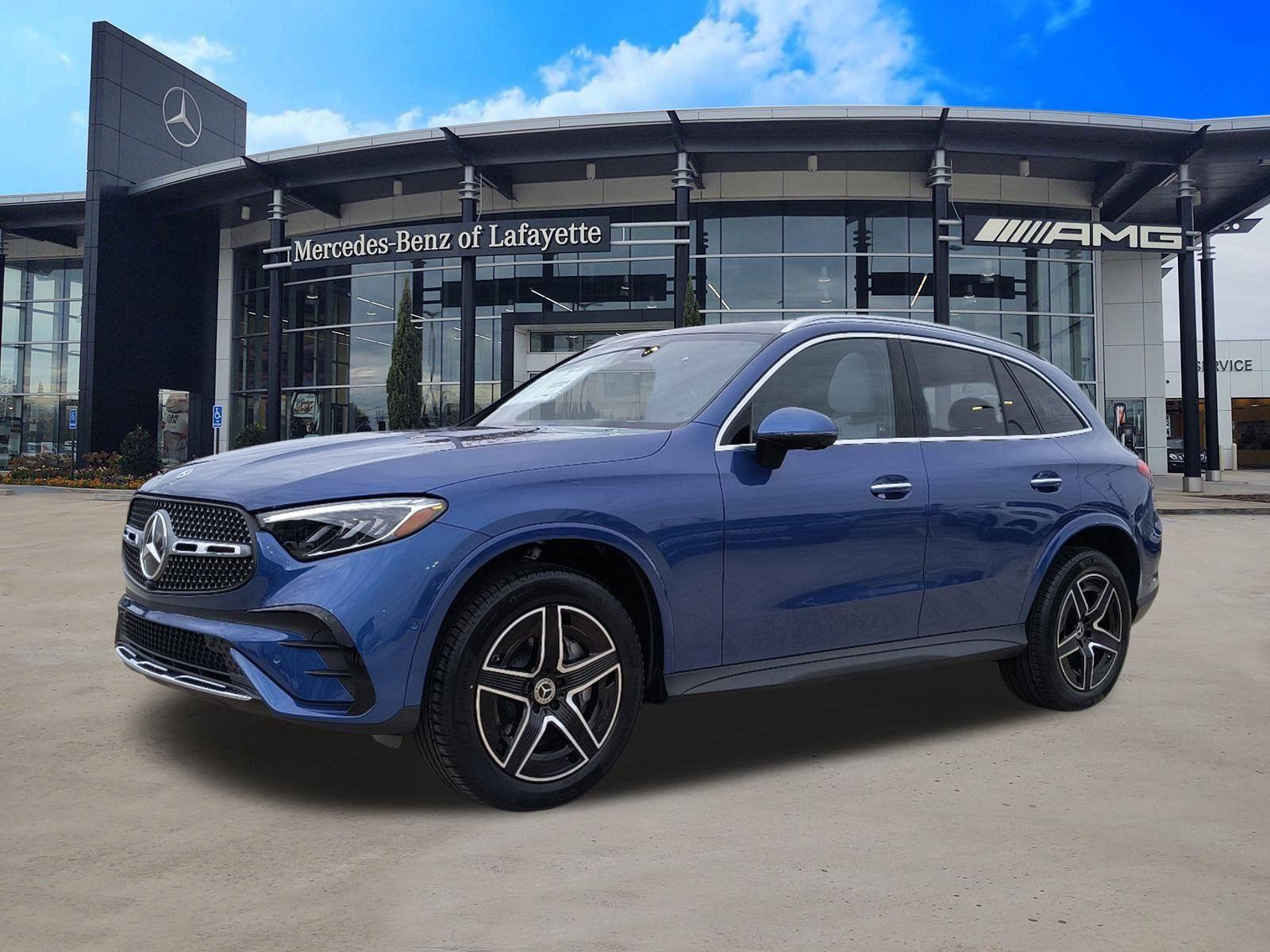 2025 Mercedes-Benz GLC Base's photo