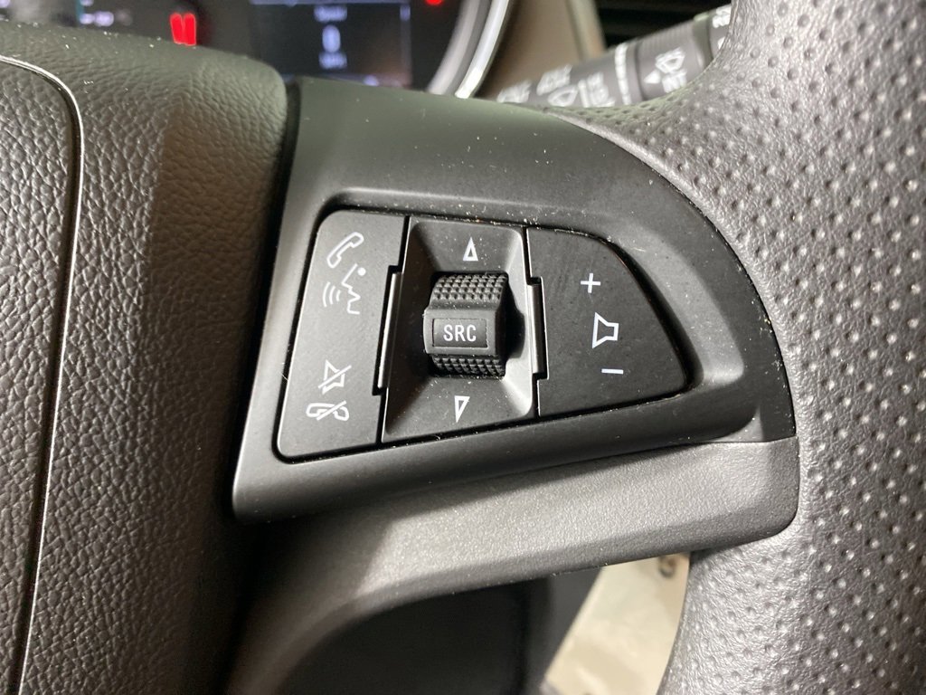 2022 Chevrolet Trax LS photo 14