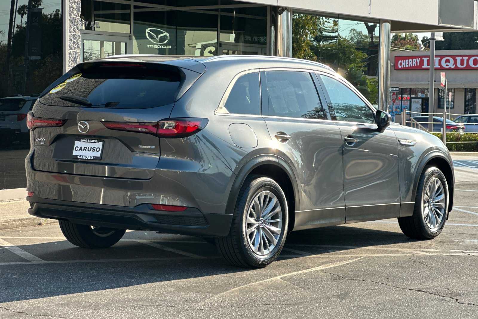 2024 Mazda CX-90 Preferred photo 4