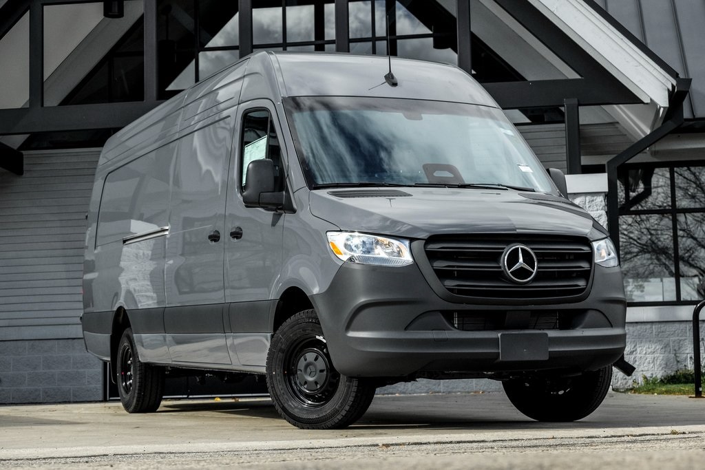 2026 Mercedes-Benz Sprinter Cargo Van Base's photo