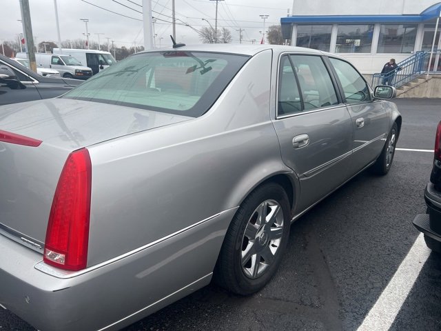 2007 Cadillac DTS Luxury I photo 3