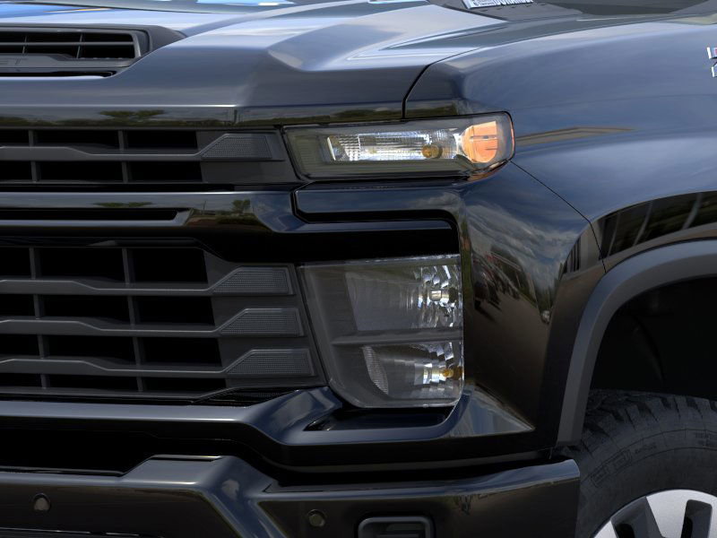 2025 Chevrolet Silverado Custom photo 10