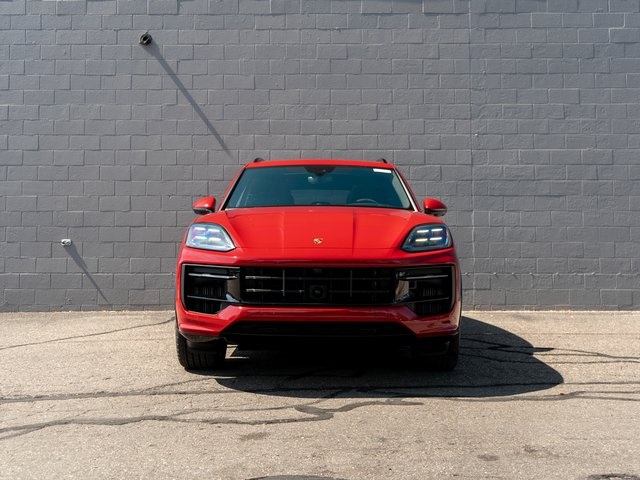 2026 Porsche Cayenne GTS photo 10