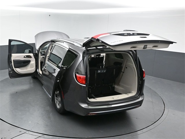 2017 CHRYSLER PACIFICA - Image 55