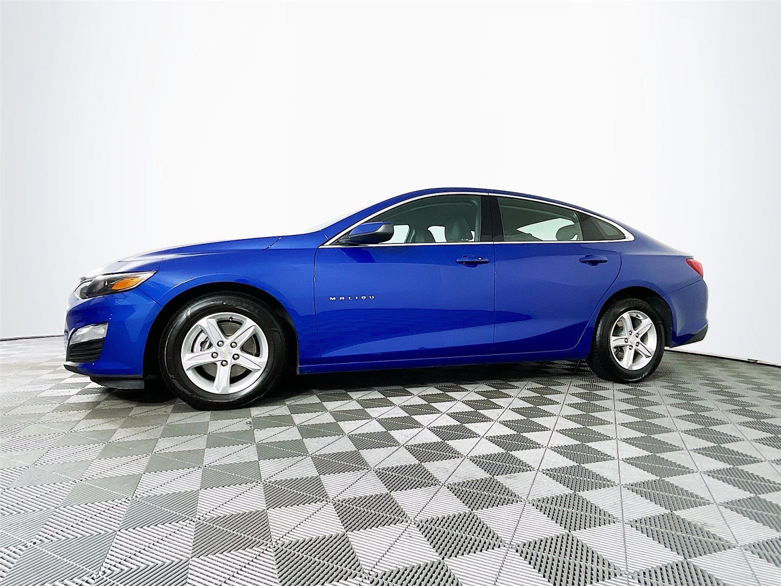 2023 Chevrolet Malibu 1LT photo 4