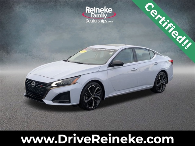 Used 2023 Gray Nissan 2.5 SR image 1