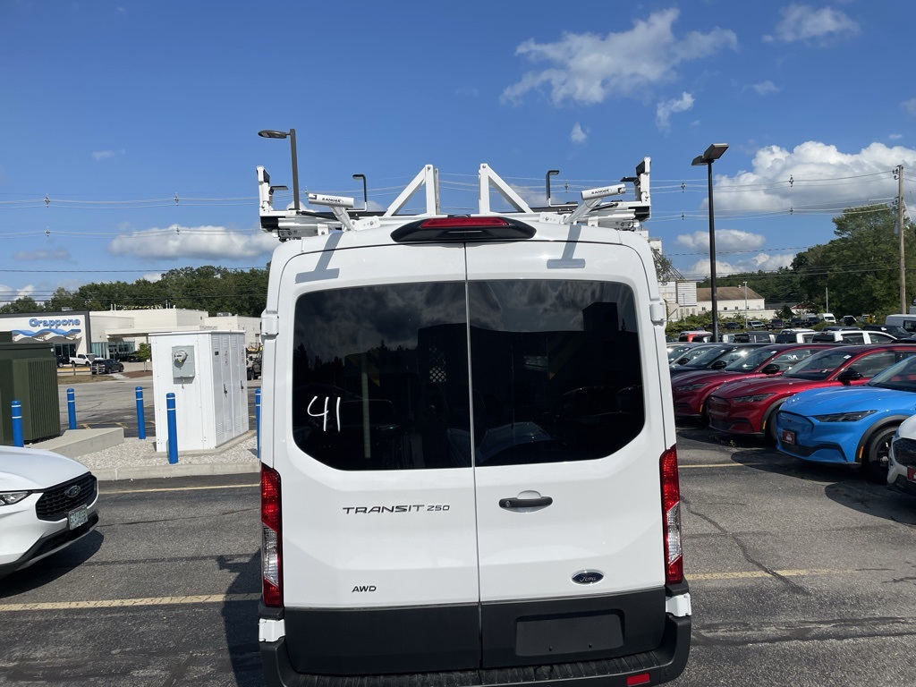 2025 Ford Transit Van photo 3