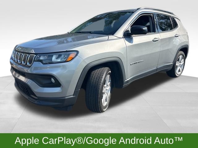 2022 Jeep Compass Latitude photo 4
