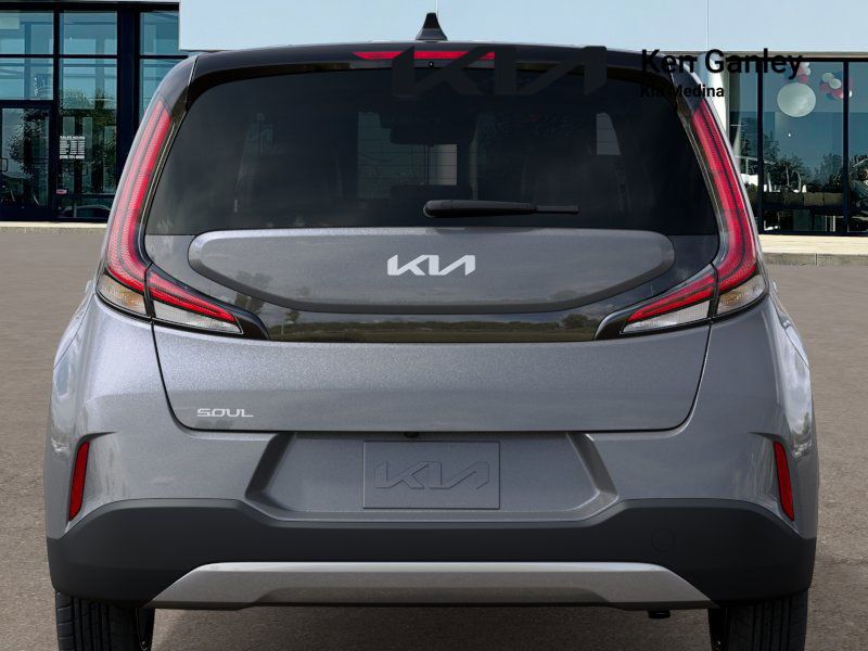 2025 Kia Soul LX S photo 9