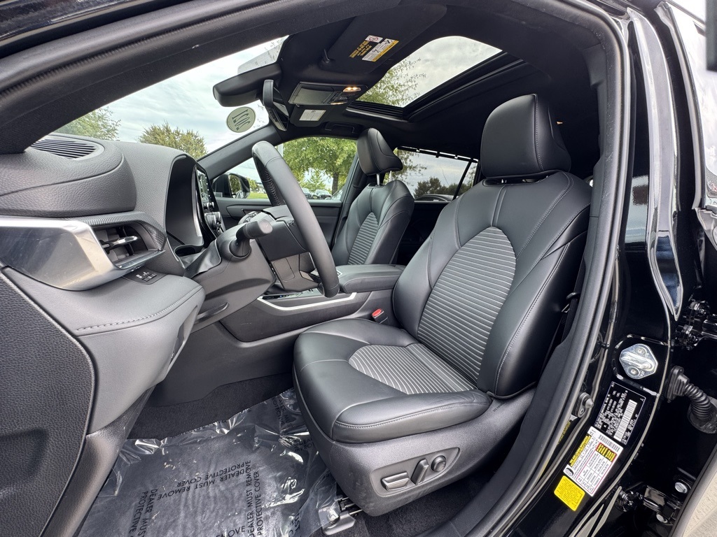 2021 Toyota Highlander XSE photo 3