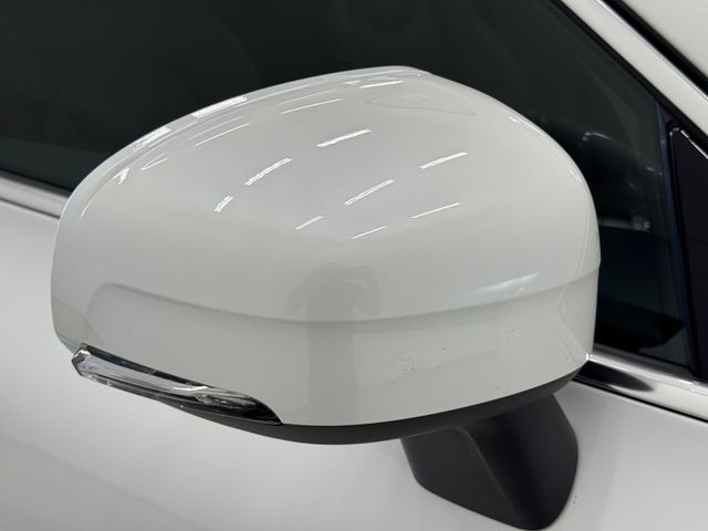 2022 Volvo XC60 B5 Inscription photo 44