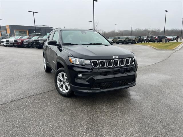 2025 Jeep Compass Latitude photo 2
