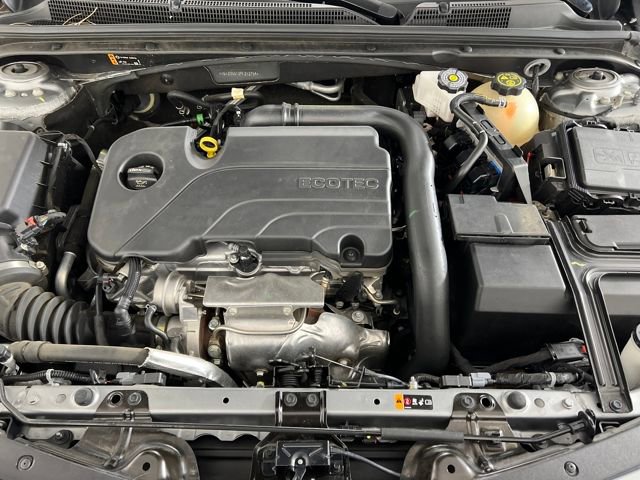 2023 Chevrolet Malibu 1LT photo 18