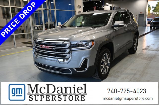 2023 GMC Acadia SLE's photo