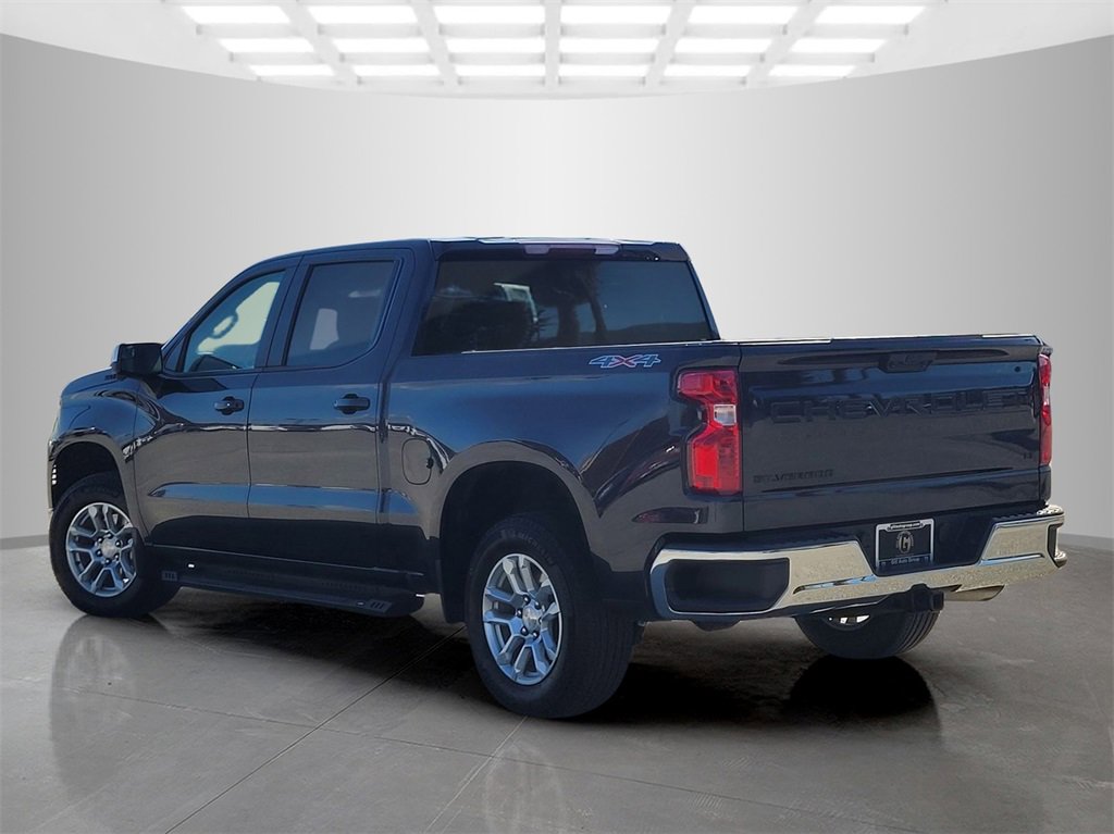 2023 Chevrolet Silverado 1500 LT photo 4