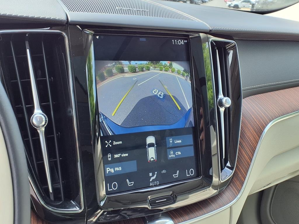 2020 Volvo XC60 Inscription photo 8
