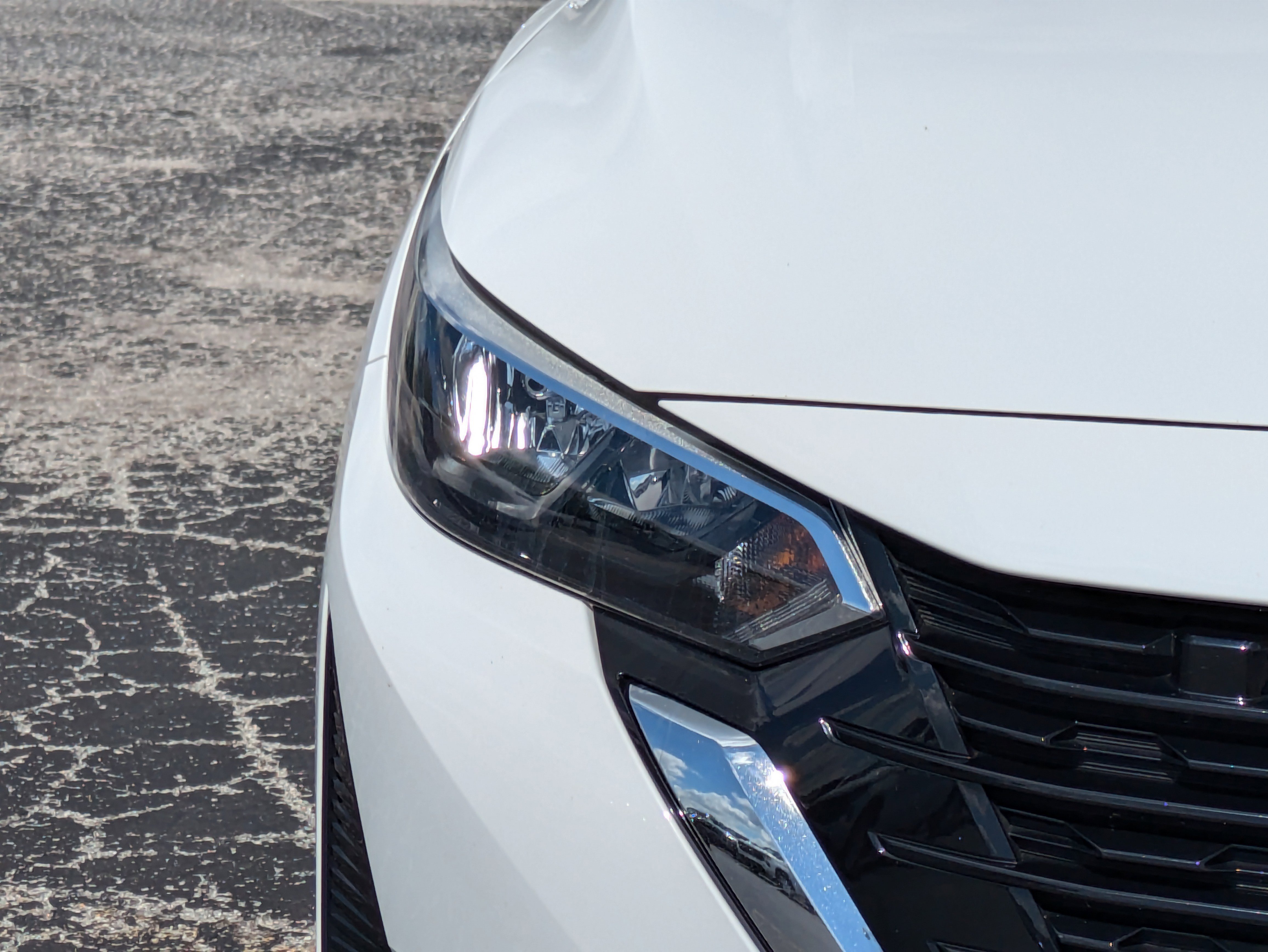 2024 Nissan Sentra SV photo 2