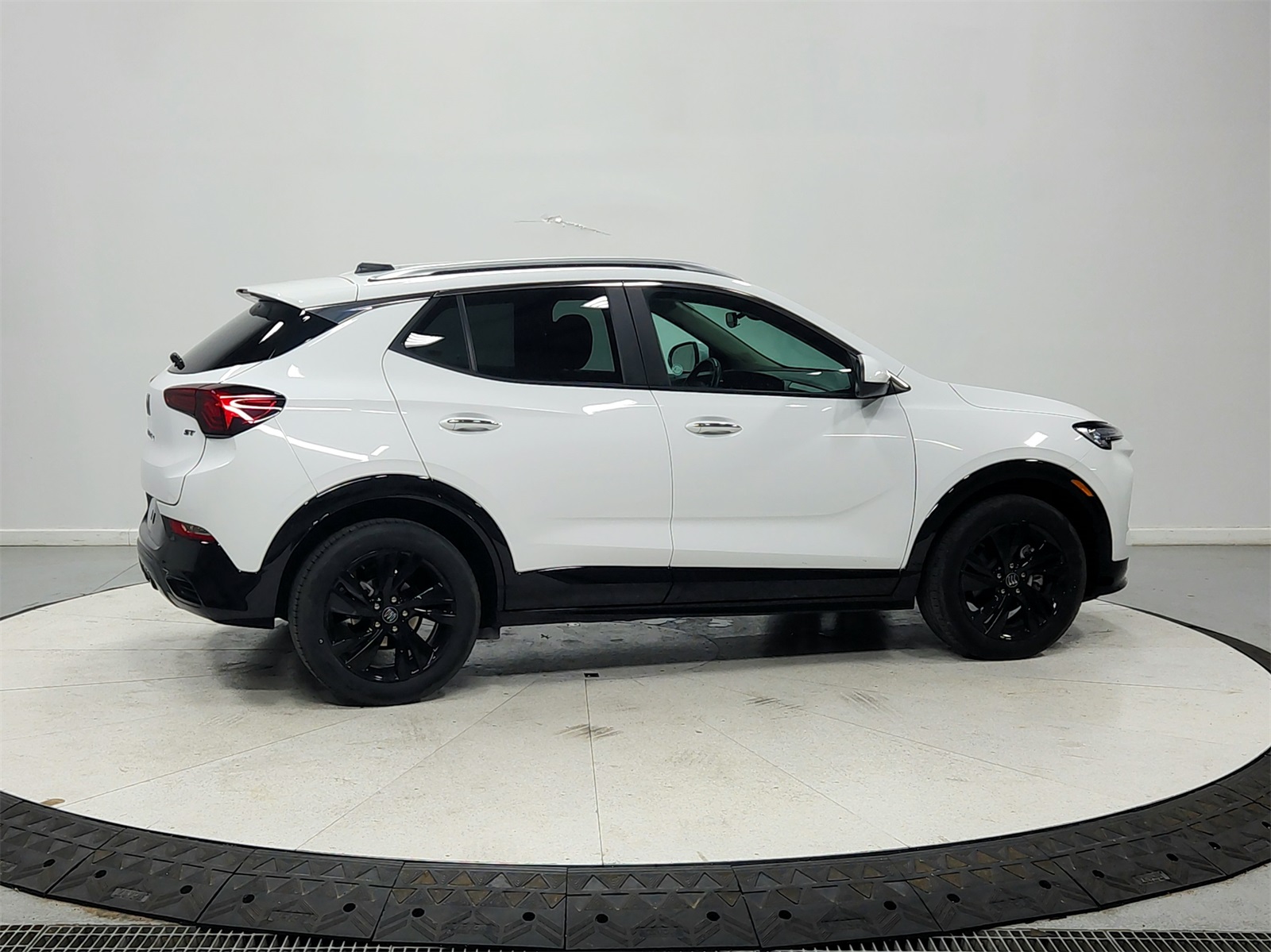 2024 Buick Encore GX Sport Touring photo 8