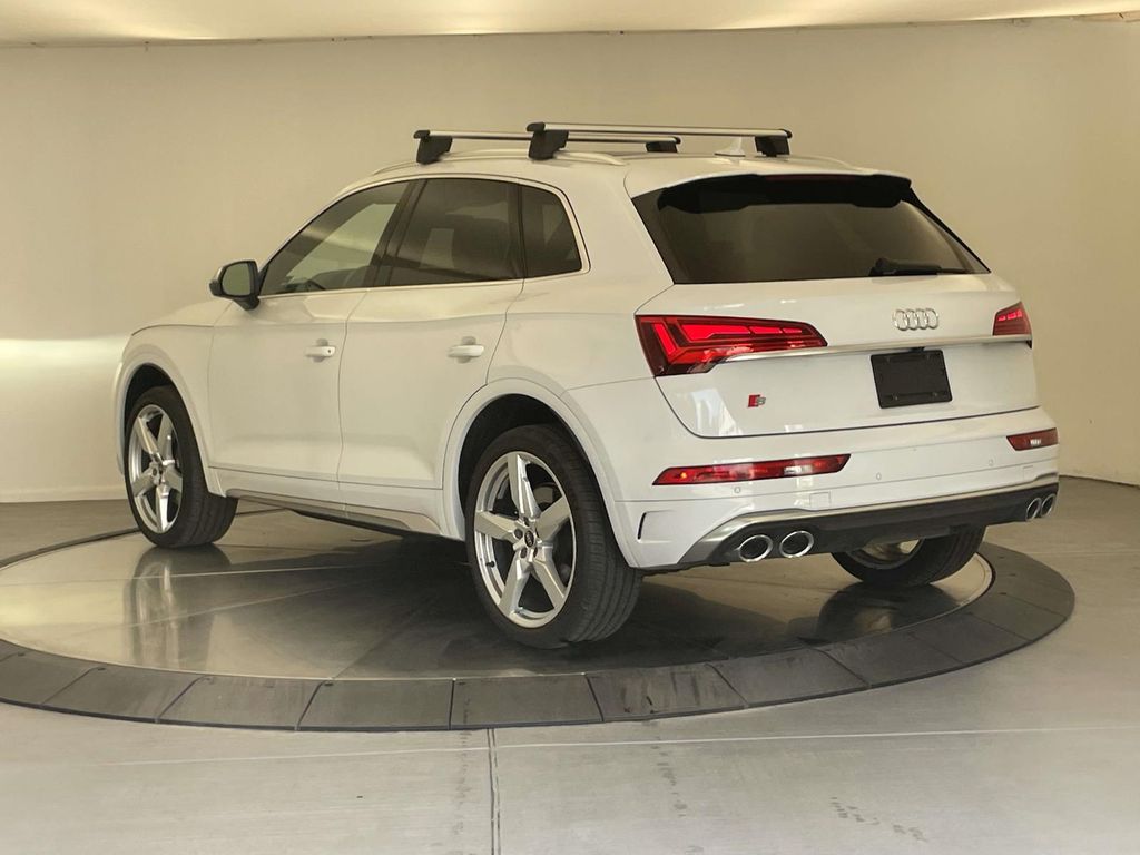2021 Audi SQ5 Premium photo 2