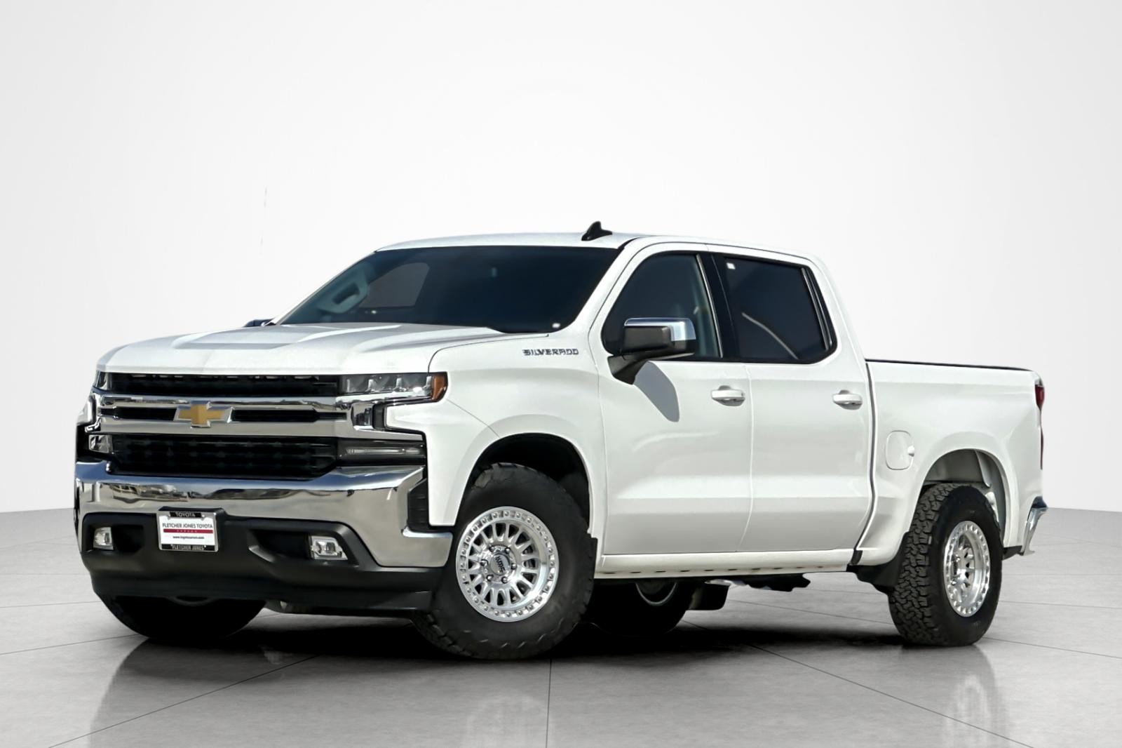 Pre-Owned 2020 Chevrolet Silverado 1500 LT Pickup Truck in Newport