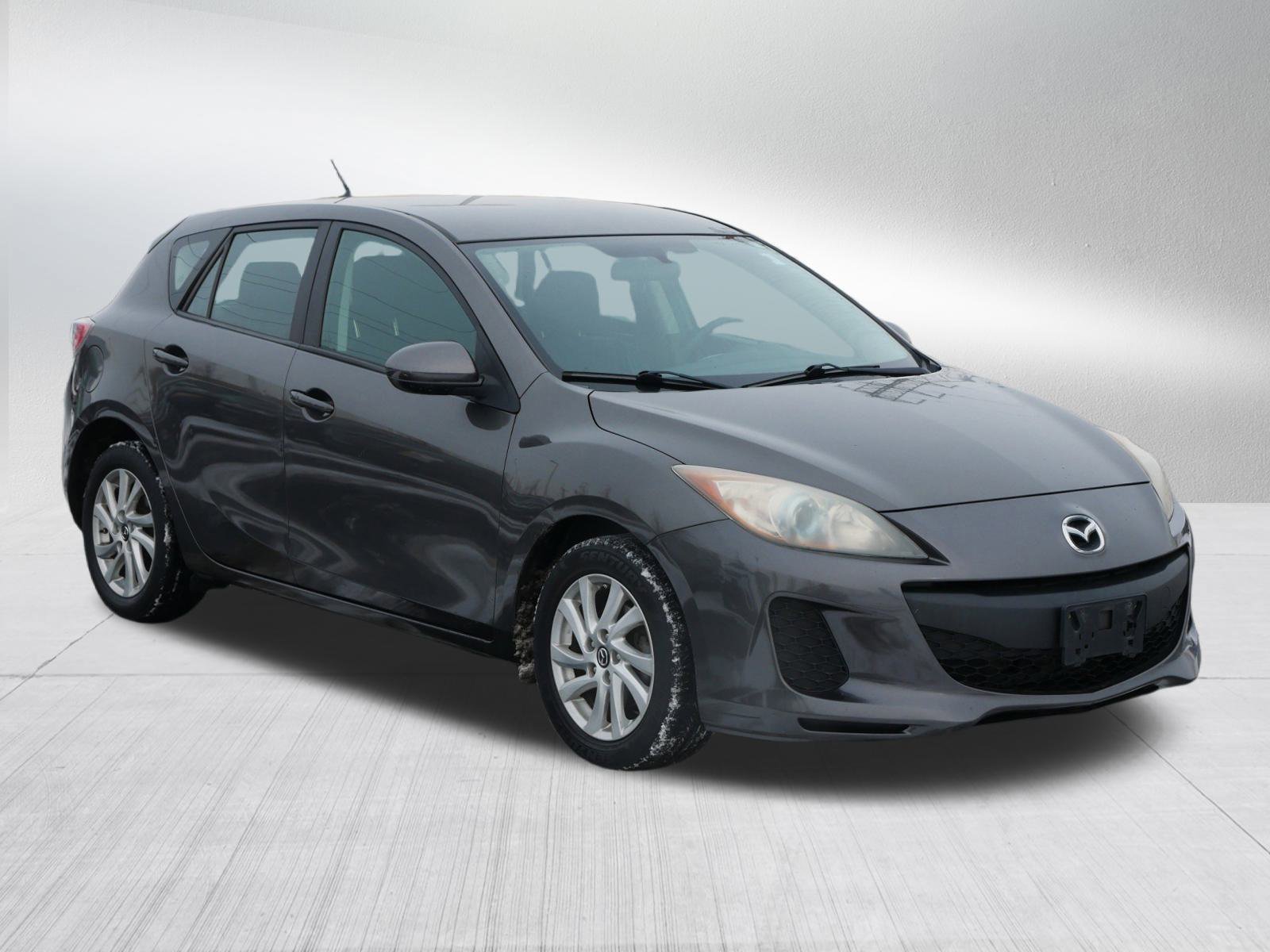 2013 Mazda MAZDA3 i Touring's photo