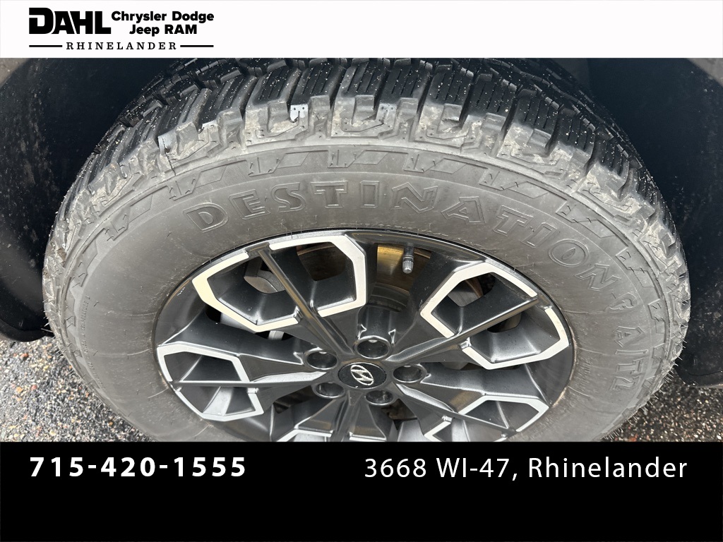 2022 Hyundai Santa Cruz SEL photo 3