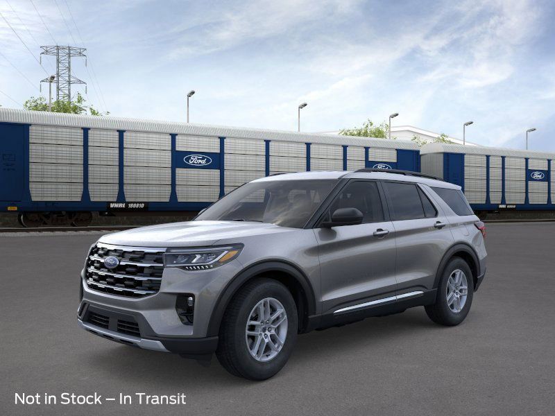 2025 Ford Explorer Active's photo