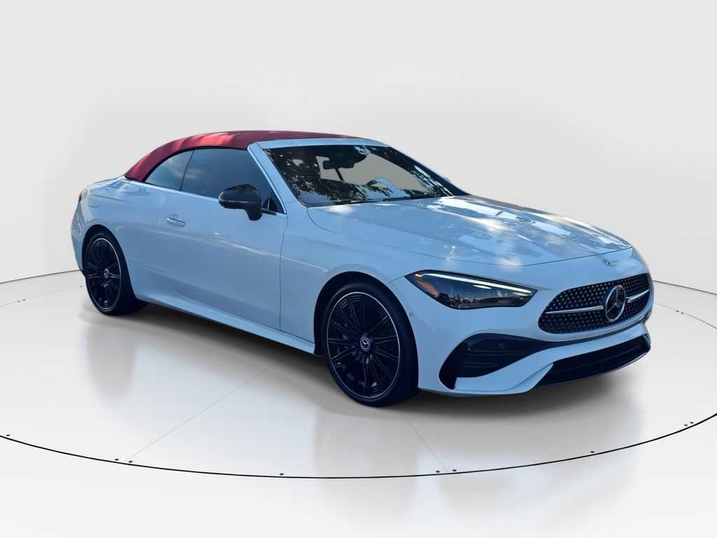 2024 Mercedes Benz CLE 450 4MATIC photo 2