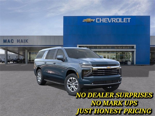 2026 Chevrolet Suburban LT's photo