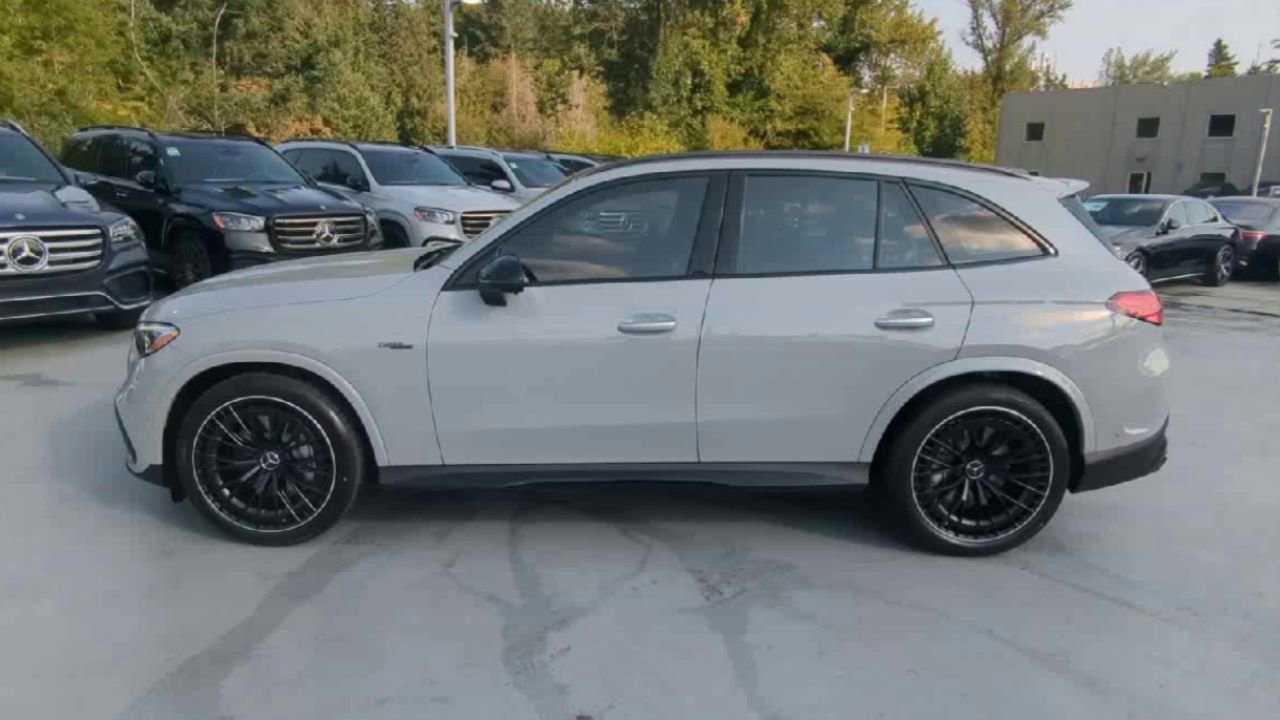 2026 Mercedes Benz GLC AMG 43 4MATIC photo 31