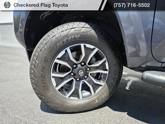 2020 Toyota Tacoma TRD Sport V6 photo 13