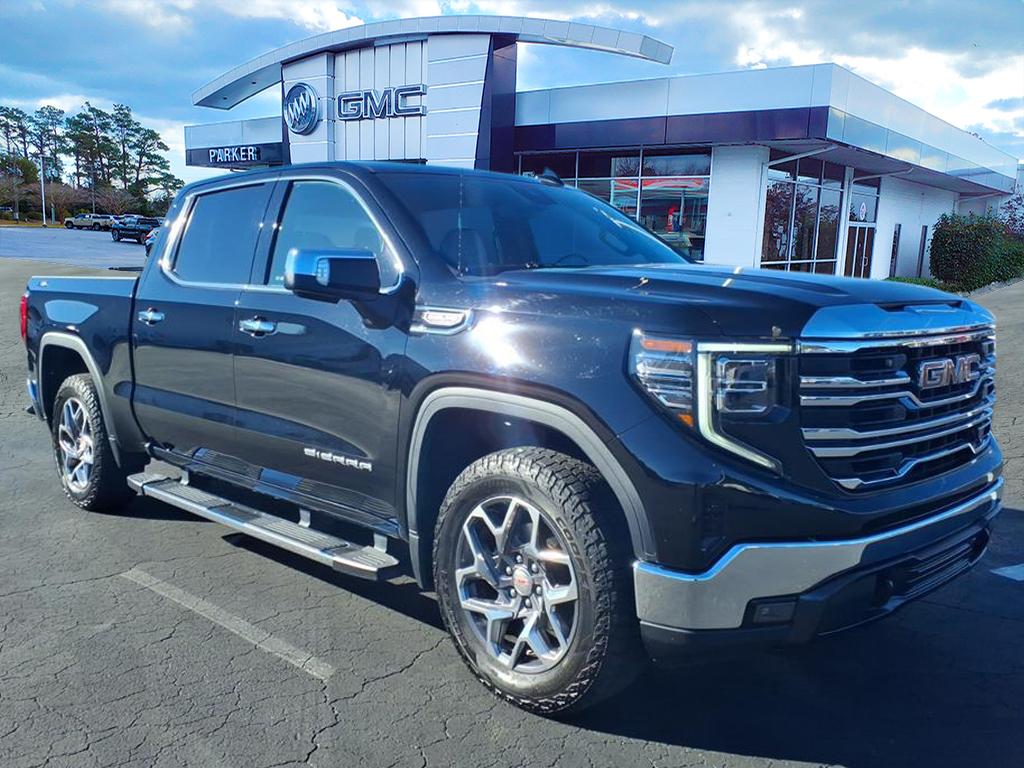 2022 GMC Sierra 1500 SLT's photo
