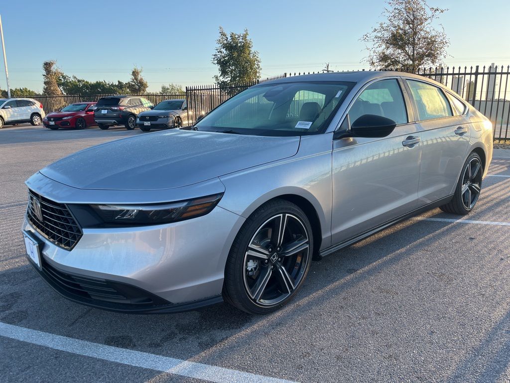 2025 Honda Accord Hybrid Sport's photo