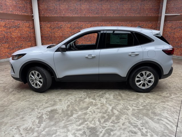 2025 Ford Escape Active photo 2