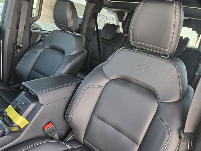 2025 Ford Bronco Outer Banks photo 22