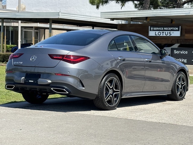 2024 Mercedes Benz CLA 250 photo 3