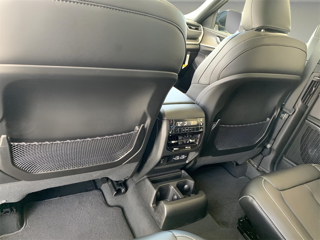 2025 Jeep Grand Cherokee Limited photo 52