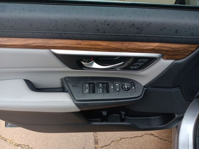 2019 Honda CR-V Touring photo 22
