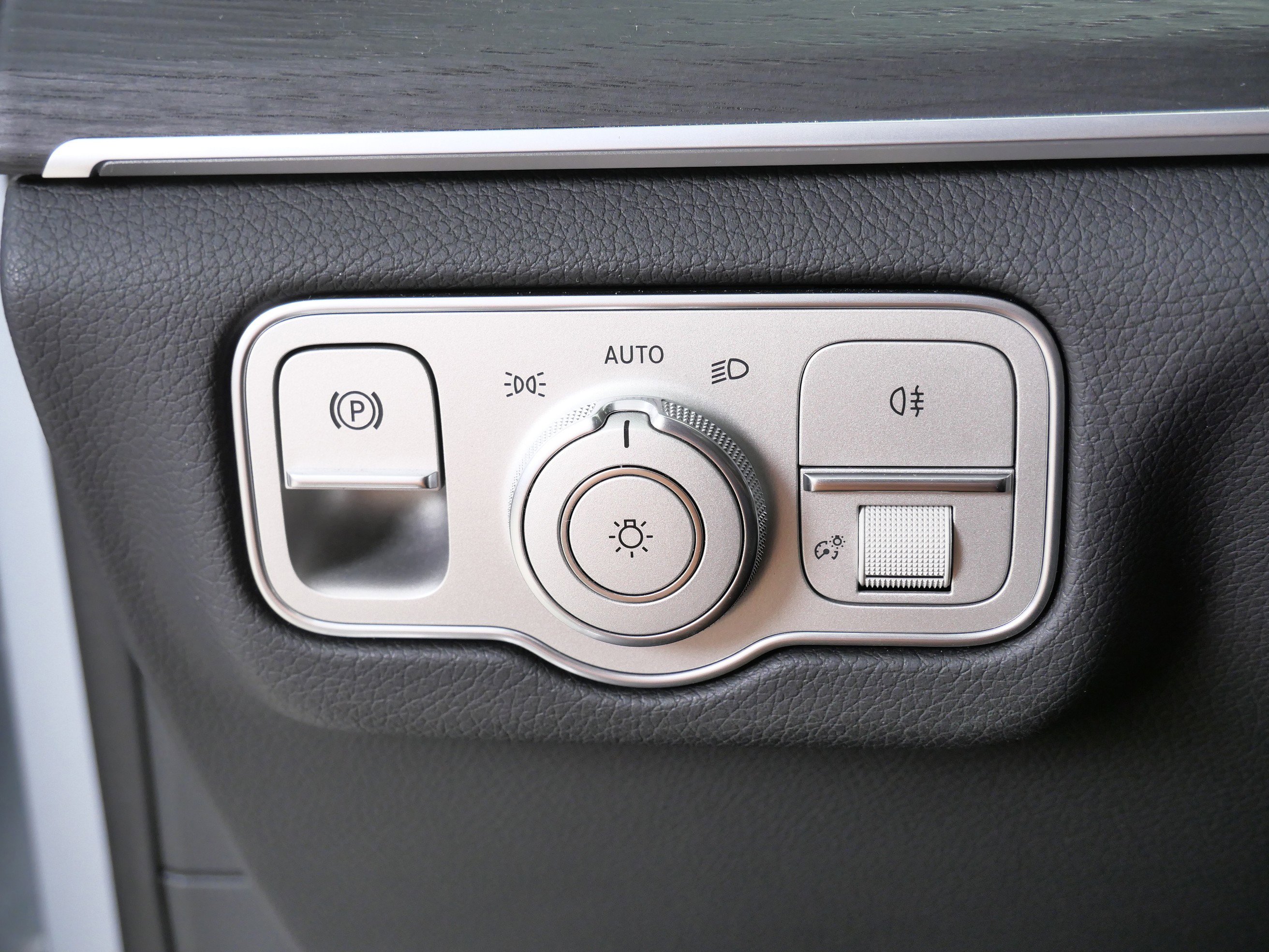 2025 Mercedes Benz GLS 450 4MATIC photo 26