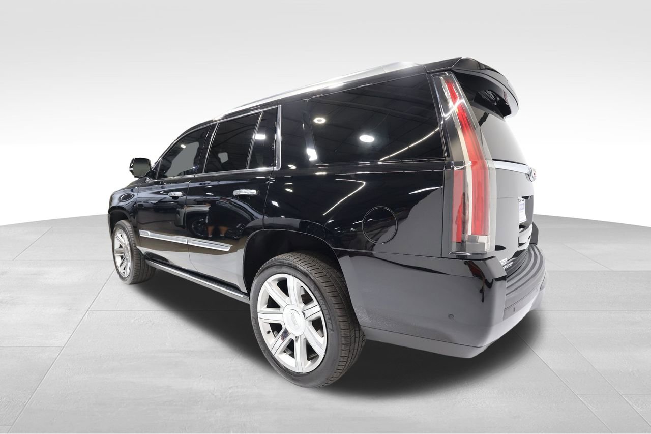 2019 Cadillac Escalade Premium Luxury photo 2